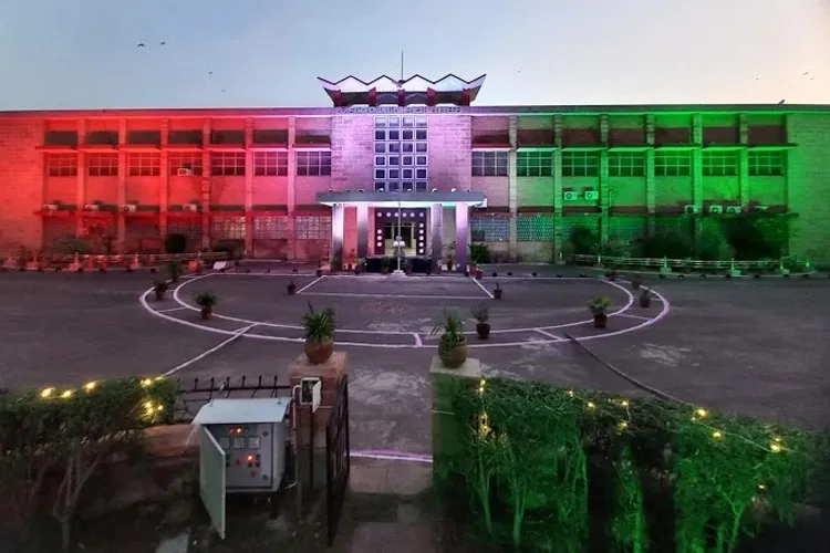 Dr. S.N. Medical College